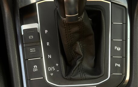 Volkswagen Tiguan II, 2017 год, 2 100 000 рублей, 14 фотография