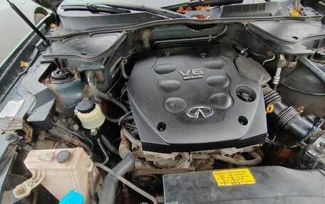Infiniti FX I, 2004 год, 585 000 рублей, 15 фотография