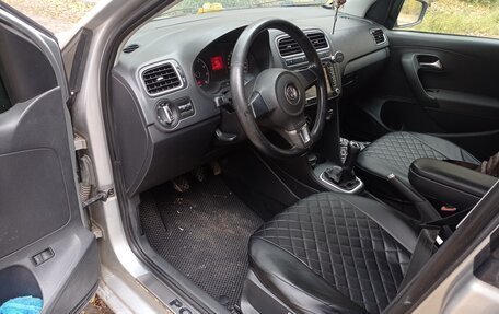 Volkswagen Polo VI (EU Market), 2011 год, 550 000 рублей, 13 фотография