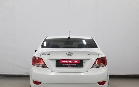 Hyundai Solaris II рестайлинг, 2013 год, 780 000 рублей, 5 фотография