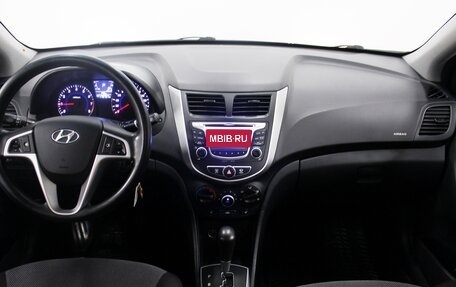 Hyundai Solaris II рестайлинг, 2013 год, 780 000 рублей, 8 фотография