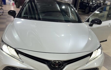 Toyota Camry, 2020 год, 3 250 000 рублей, 3 фотография