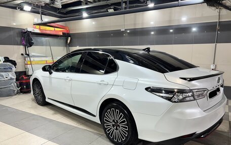 Toyota Camry, 2020 год, 3 250 000 рублей, 6 фотография