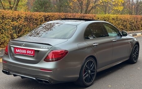 Mercedes-Benz E-Класс AMG, 2018 год, 6 500 000 рублей, 7 фотография
