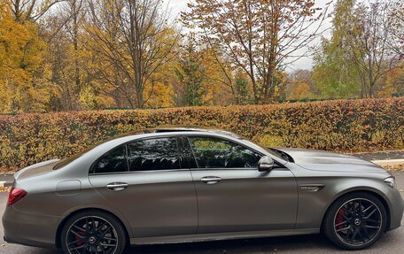 Mercedes-Benz E-Класс AMG, 2018 год, 6 500 000 рублей, 8 фотография