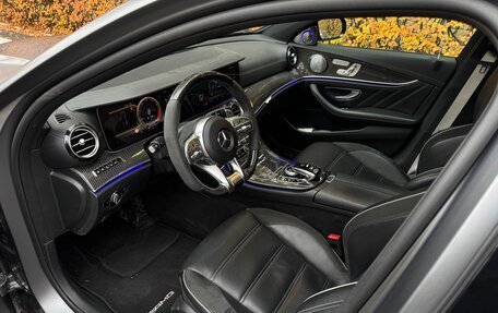 Mercedes-Benz E-Класс AMG, 2018 год, 6 500 000 рублей, 10 фотография