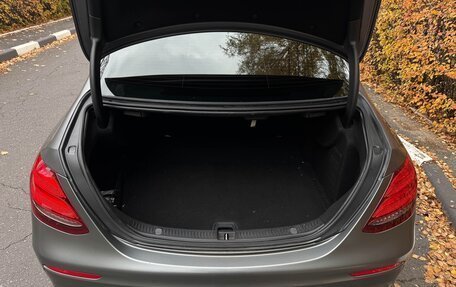 Mercedes-Benz E-Класс AMG, 2018 год, 6 500 000 рублей, 18 фотография