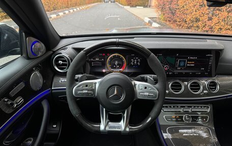 Mercedes-Benz E-Класс AMG, 2018 год, 6 500 000 рублей, 14 фотография