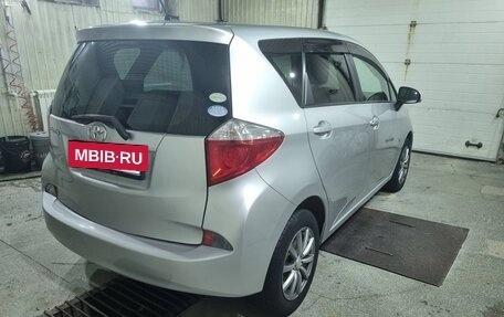 Toyota Ractis II, 2011 год, 850 000 рублей, 2 фотография