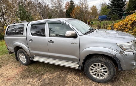 Toyota Hilux VII, 2015 год, 2 800 000 рублей, 3 фотография