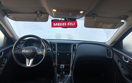 Infiniti Q50 I рестайлинг, 2017 год, 2 100 000 рублей, 9 фотография