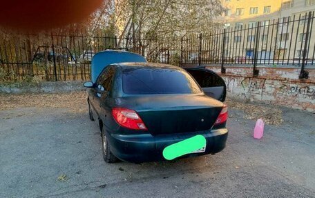 KIA Rio II, 2001 год, 175 000 рублей, 6 фотография