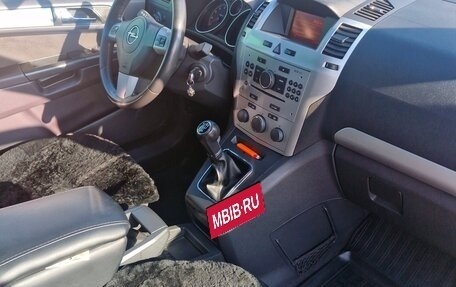 Opel Zafira B, 2012 год, 750 000 рублей, 5 фотография