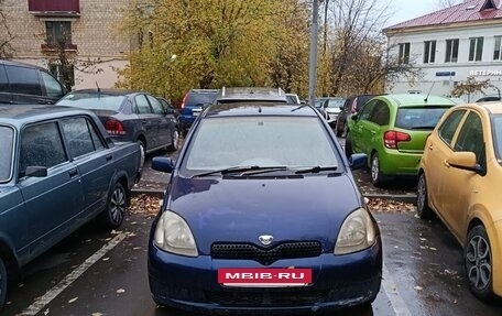Toyota Vitz, 2001 год, 180 000 рублей, 2 фотография