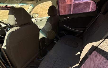 Hyundai Solaris II рестайлинг, 2016 год, 1 150 000 рублей, 12 фотография