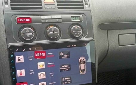 Volkswagen Touran III, 2005 год, 650 000 рублей, 8 фотография