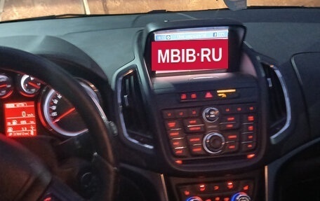 Opel Zafira C рестайлинг, 2013 год, 1 199 000 рублей, 10 фотография