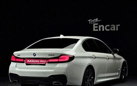 BMW 5 серия, 2022 год, 4 540 000 рублей, 2 фотография