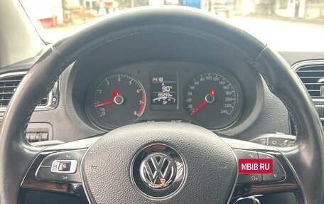 Volkswagen Polo VI (EU Market), 2017 год, 810 000 рублей, 10 фотография