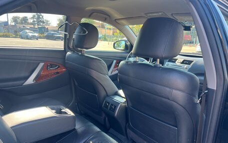 Toyota Camry, 2011 год, 1 780 000 рублей, 10 фотография