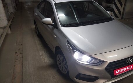 Hyundai Solaris II рестайлинг, 2019 год, 1 100 000 рублей, 10 фотография