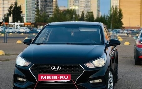 Hyundai Solaris II рестайлинг, 2018 год, 970 000 рублей, 1 фотография