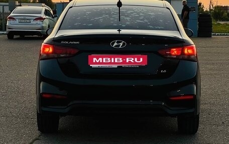 Hyundai Solaris II рестайлинг, 2018 год, 970 000 рублей, 4 фотография