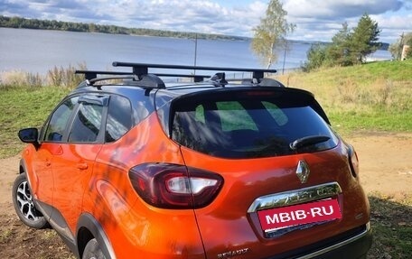 Renault Kaptur I рестайлинг, 2017 год, 1 450 000 рублей, 4 фотография
