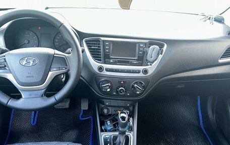 Hyundai Solaris II рестайлинг, 2018 год, 9 фотография