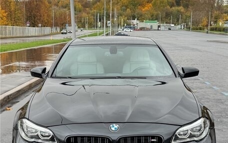 BMW M5, 2012 год, 3 800 000 рублей, 1 фотография