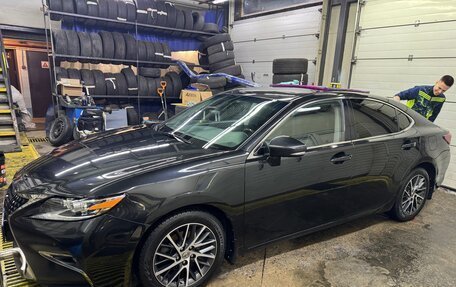 Lexus ES VII, 2016 год, 2 700 000 рублей, 20 фотография