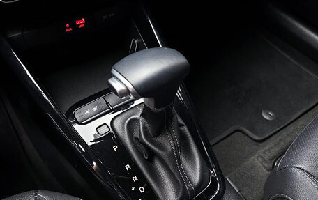 KIA Stonic, 2020 год, 1 580 000 рублей, 11 фотография