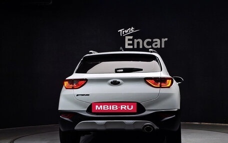 KIA Stonic, 2020 год, 1 580 000 рублей, 4 фотография