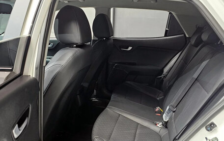 KIA Stonic, 2020 год, 1 580 000 рублей, 16 фотография