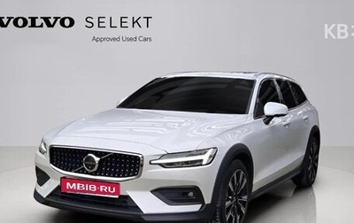 Volvo V60 Cross Country II, 2025 год, 4 490 099 рублей, 1 фотография