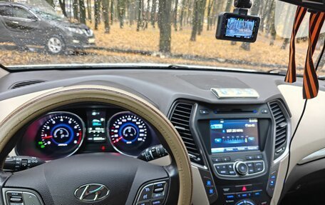 Hyundai Santa Fe III рестайлинг, 2015 год, 1 800 000 рублей, 4 фотография
