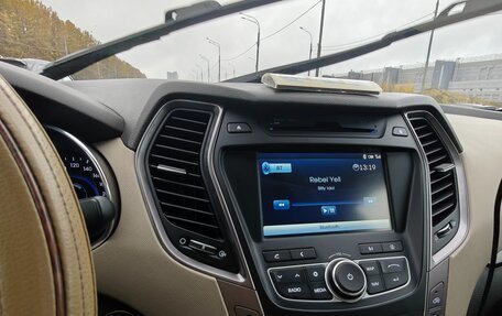Hyundai Santa Fe III рестайлинг, 2015 год, 1 800 000 рублей, 11 фотография