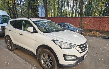 Hyundai Santa Fe III рестайлинг, 2015 год, 1 800 000 рублей, 23 фотография