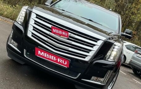 Cadillac Escalade IV, 2015 год, 5 950 000 рублей, 2 фотография