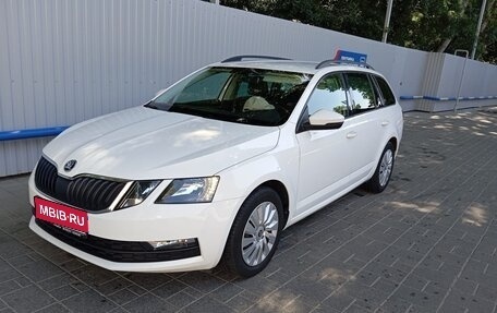 Skoda Octavia, 2019 год, 1 830 000 рублей, 1 фотография
