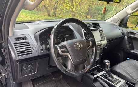 Toyota Land Cruiser Prado 150 рестайлинг 2, 2019 год, 5 000 000 рублей, 7 фотография