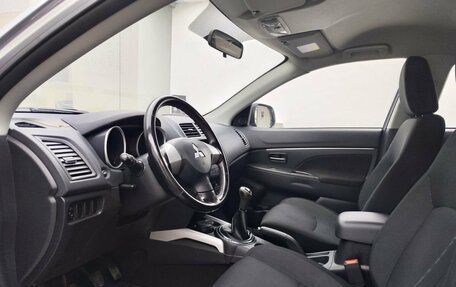 Mitsubishi ASX I рестайлинг, 2011 год, 999 000 рублей, 16 фотография