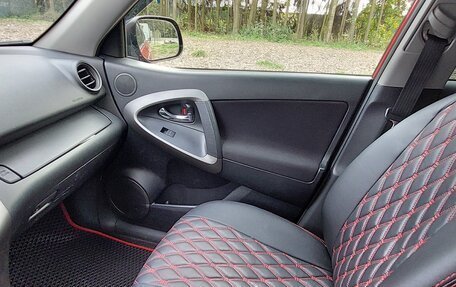 Toyota RAV4, 2012 год, 1 289 000 рублей, 14 фотография