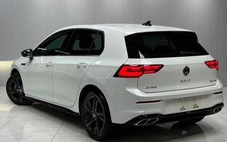Volkswagen Golf VIII, 2022 год, 2 066 000 рублей, 4 фотография