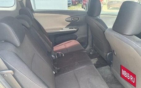 Toyota Wish II, 2011 год, 920 001 рублей, 15 фотография