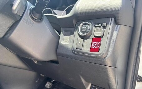 Toyota Wish II, 2011 год, 920 001 рублей, 12 фотография