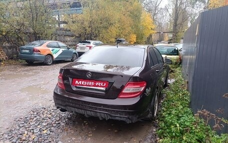 Mercedes-Benz C-Класс, 2010 год, 720 000 рублей, 3 фотография