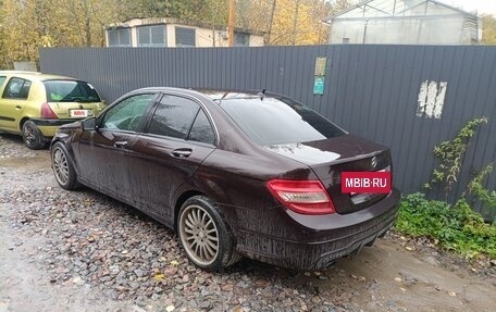 Mercedes-Benz C-Класс, 2010 год, 720 000 рублей, 4 фотография