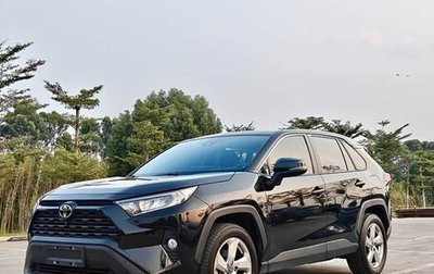 Toyota RAV4, 2021 год, 2 150 000 рублей, 1 фотография