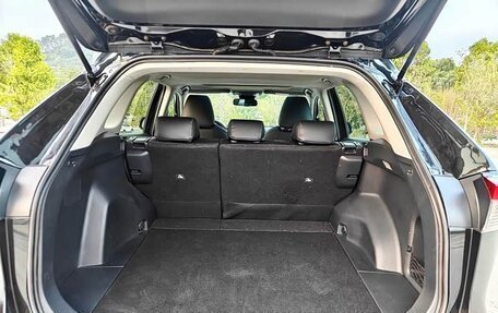 Toyota RAV4, 2021 год, 2 150 000 рублей, 12 фотография